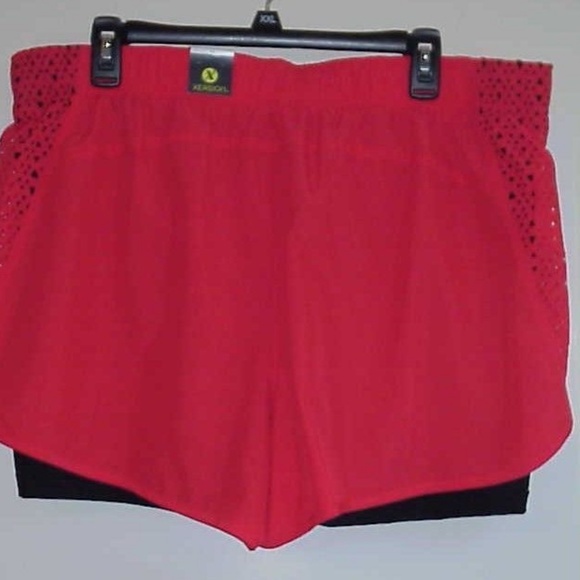 Perforated 2-for Run Short - Picture 3 of 3